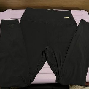 Whitney Simmons x Gymshark black leggings